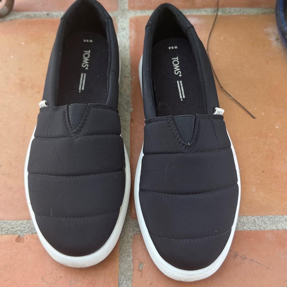 Tom's Alpargata Mallow Slip On Sneakers W8.5